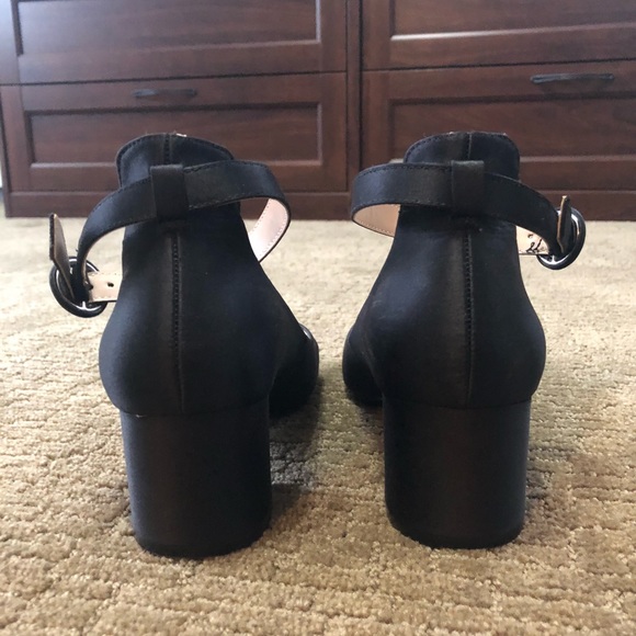 Black heels from H&M - Picture 3 of 3